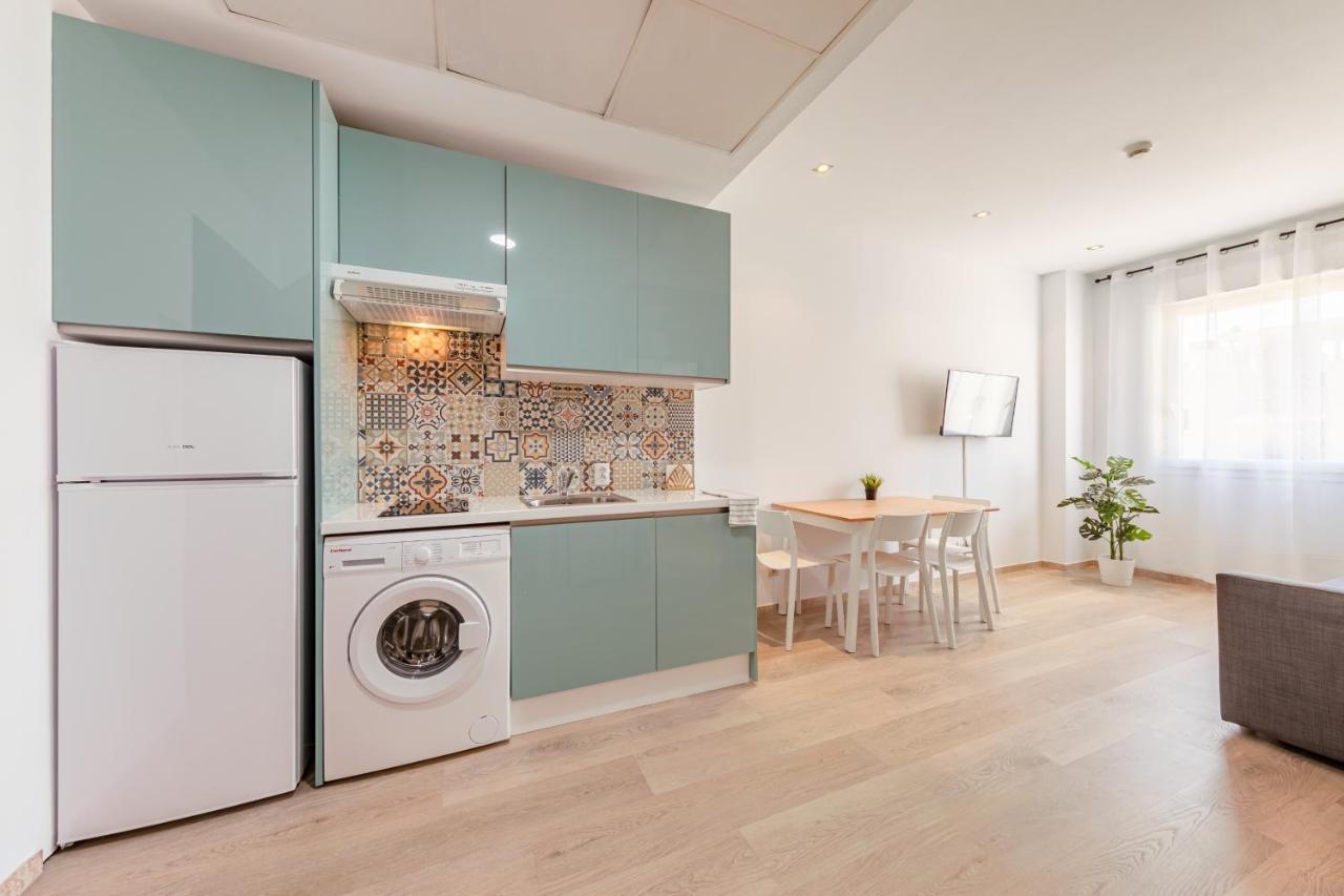 Apartment With Free Parking And Pool Bormujos Zewnętrze zdjęcie