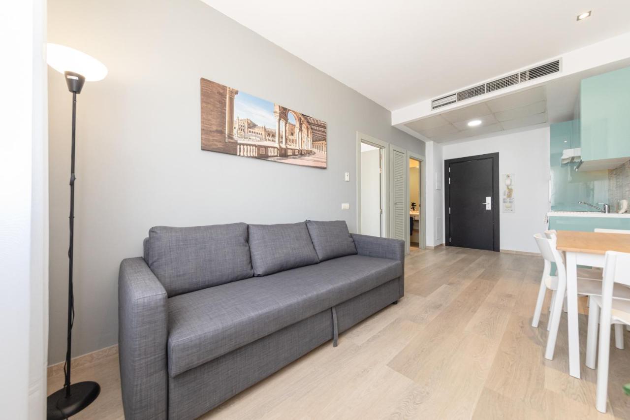 Apartment With Free Parking And Pool Bormujos Zewnętrze zdjęcie